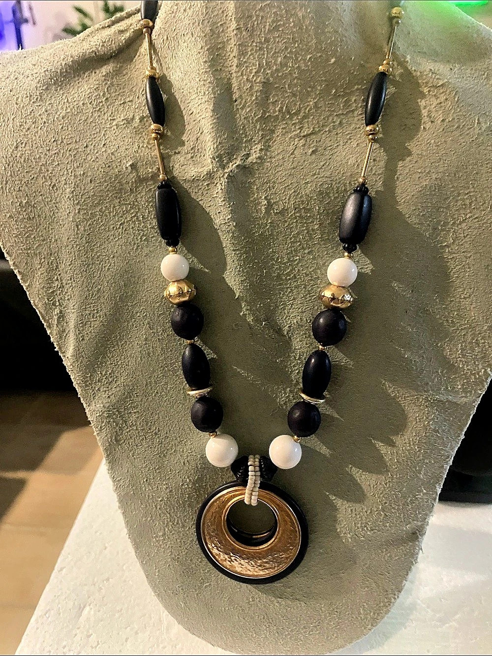 Vintage Casual Corner Black Beaded Pendant Necklace